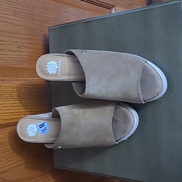 Yellow Box Ambur, slide-on, open-toe platform, espedrills size 8.5, tan brown - Picture 9 of 9